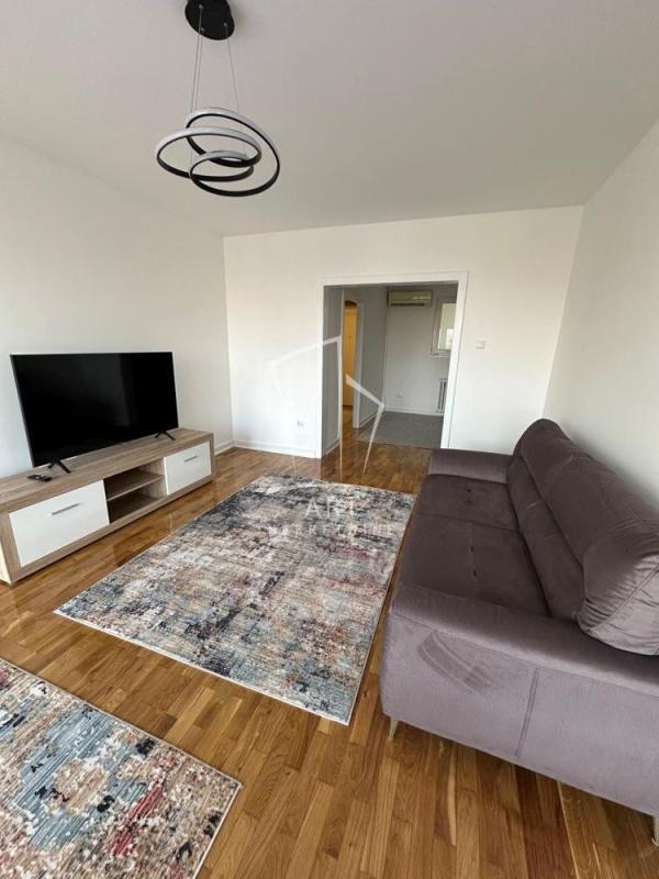 Slika 1 - Dr Agostina Neta, Trosoban stan za izdavanje, 65m2, 800€