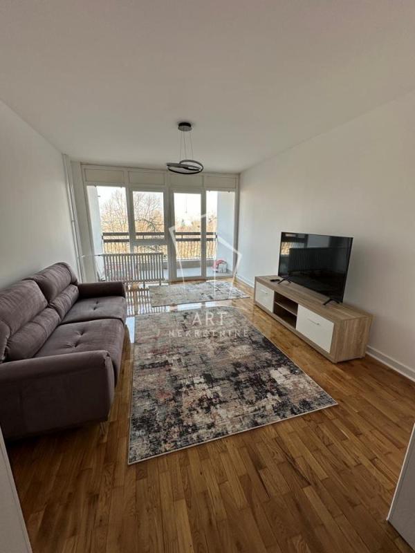 Glavna slika -Dr Agostina Neta, Trosoban stan za izdavanje, 65m2, 800€