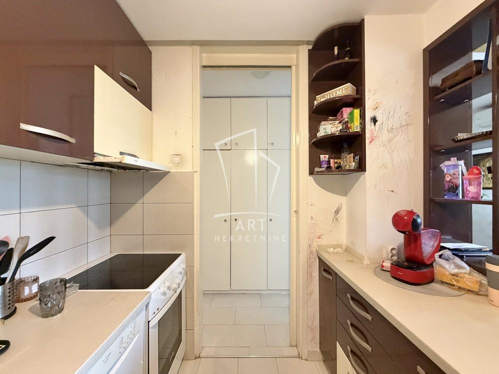 Slika 4 - Bulevar Arsenija Čarnojevića, Troiposoban stan na prodaju, 85m2, 370.000€