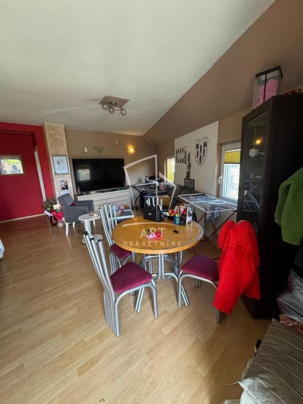 Slika 1 - Mačvanska,  Kuća na prodaju, 182m2, 270.000€