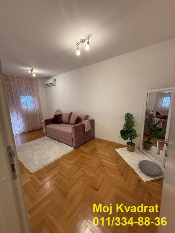 Slika 7 - Trosoban stan za izdavanje, 83m2, 850€