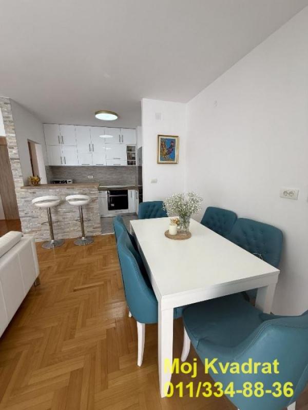 Slika 5 - Trosoban stan za izdavanje, 83m2, 850€