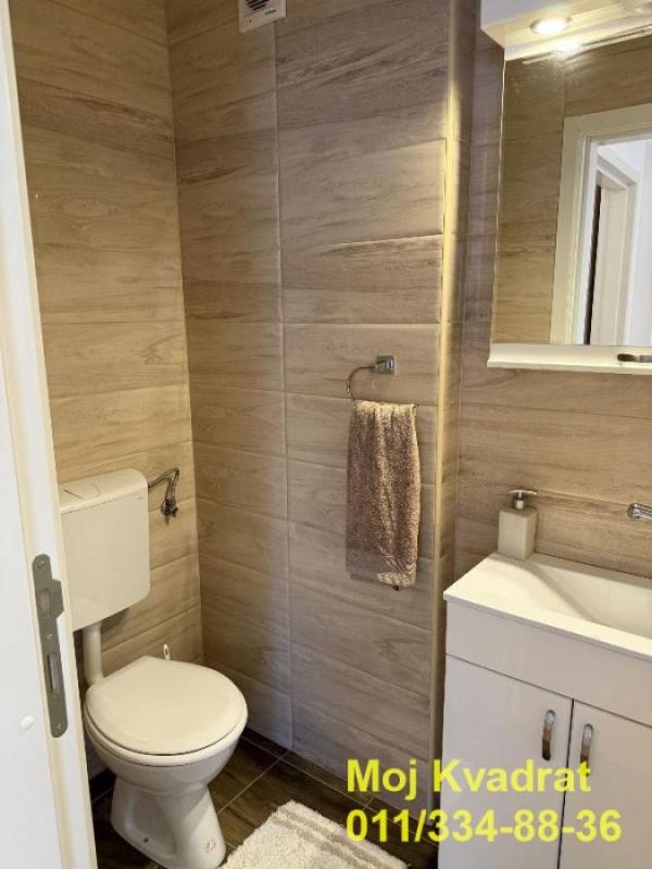 Slika 8 - Trosoban stan za izdavanje, 83m2, 850€