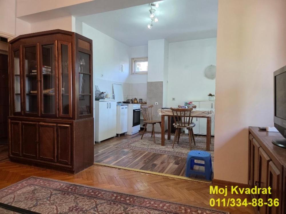 Slika 1 - Dvoiposoban stan za izdavanje, 55m2, 500€