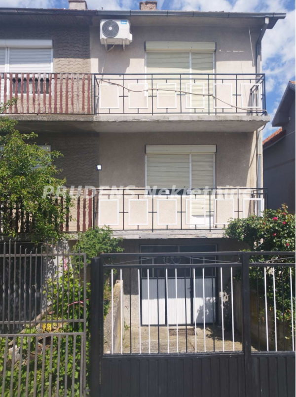 Glavna slika - Kuća na prodaju, 120m2, 123.000€