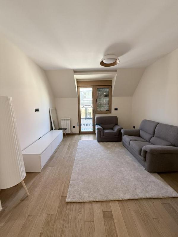 Glavna slika oglasa 395447