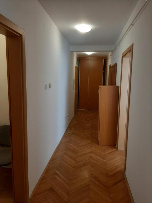 Slika 8 - Dvosoban stan za izdavanje, 60m2, 400€