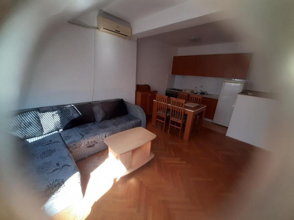 Slika 3 - Dvosoban stan za izdavanje, 60m2, 400€