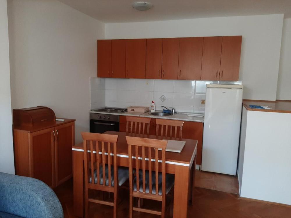 Slika 4 - Dvosoban stan za izdavanje, 60m2, 400€