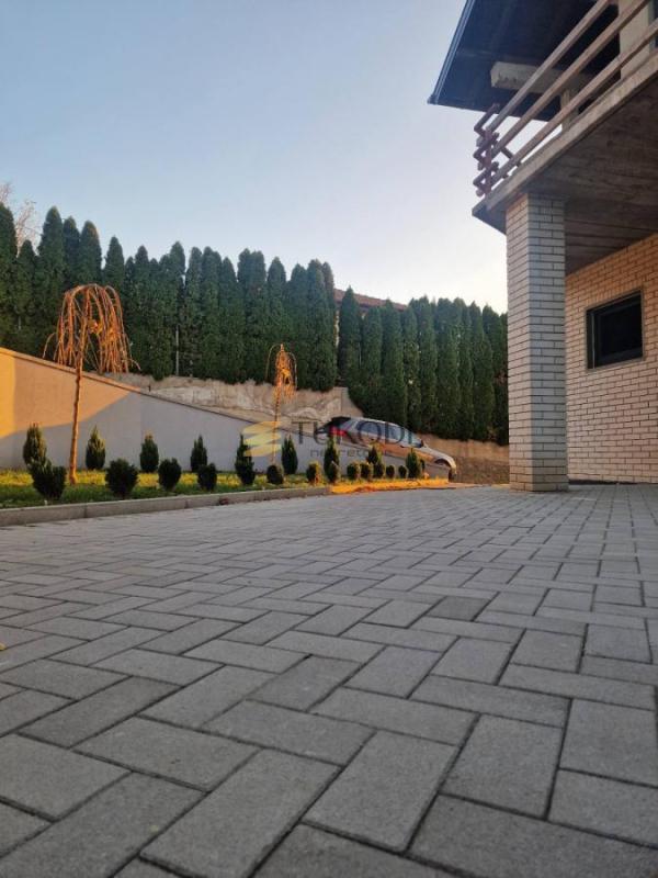 Slika 3 -  Kuća na prodaju, 550m2, 1.000.000€