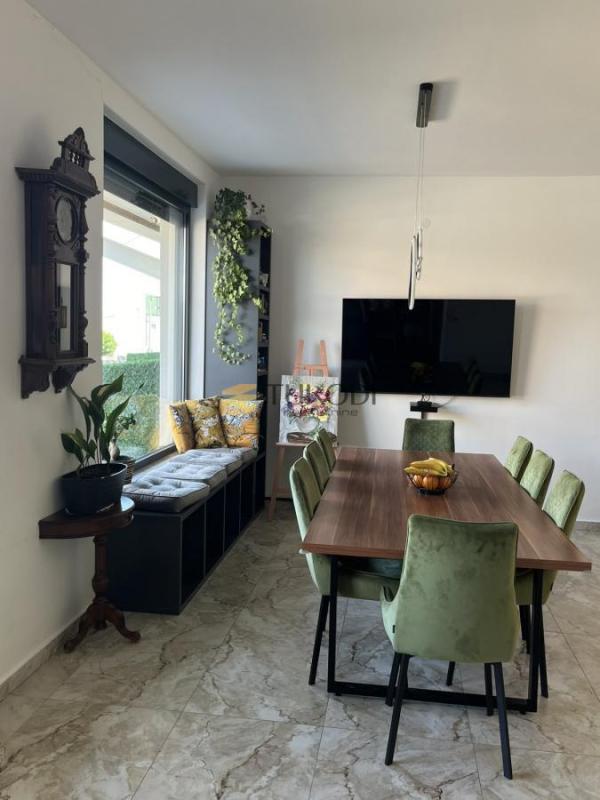 Slika 7 - Petosoban stan na prodaju, 145m2, 390.000€