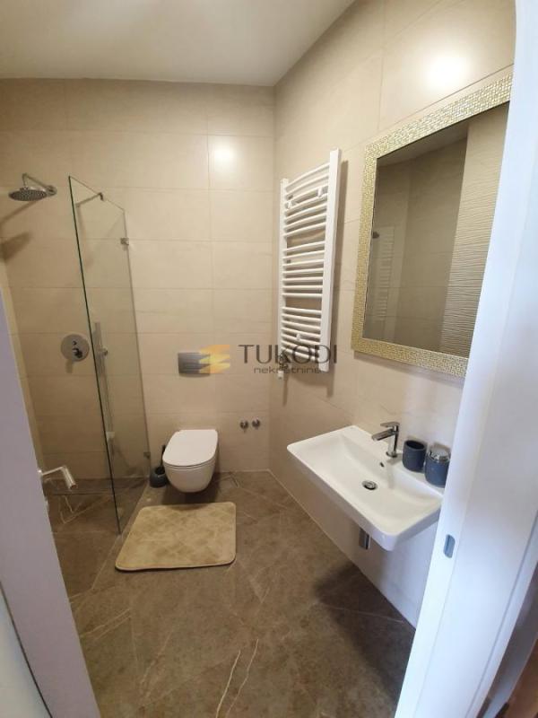 Slika 11 - Jednoiposoban stan na prodaju, 43m2, 150.000€