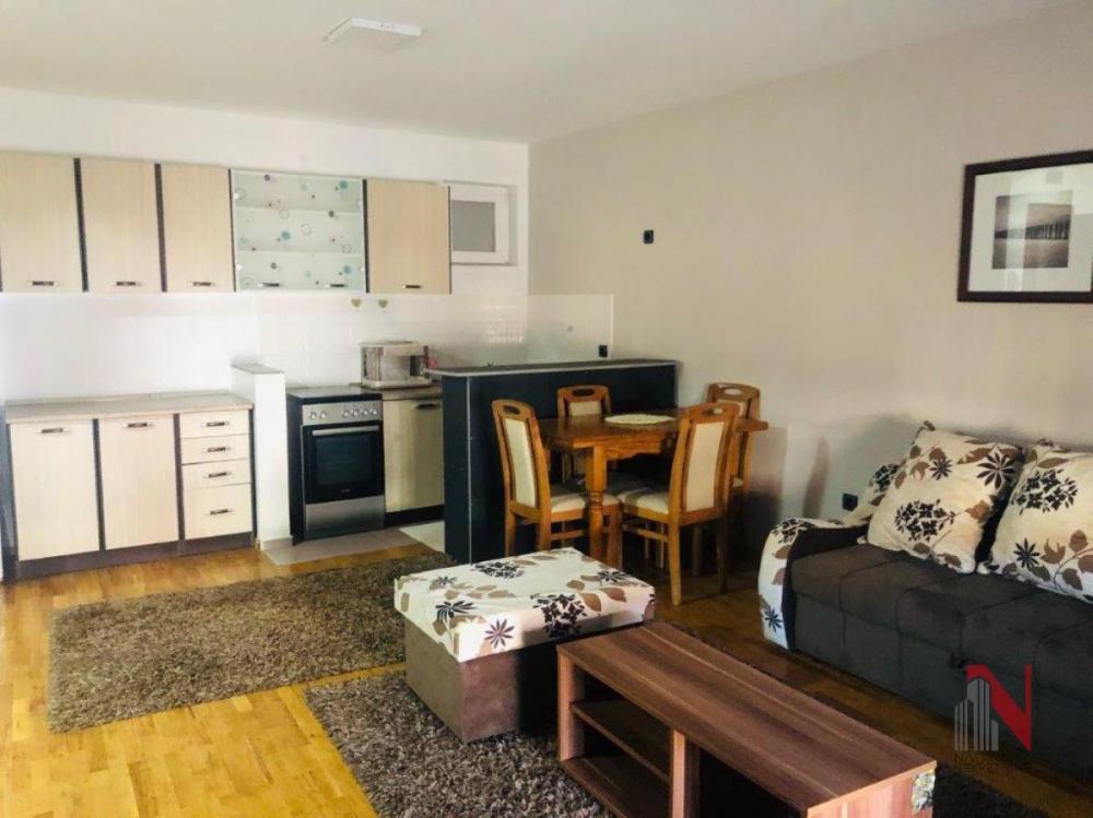 Glavna slika -ĆIRPANOVA, Dvosoban stan za izdavanje, 49m2, 350€