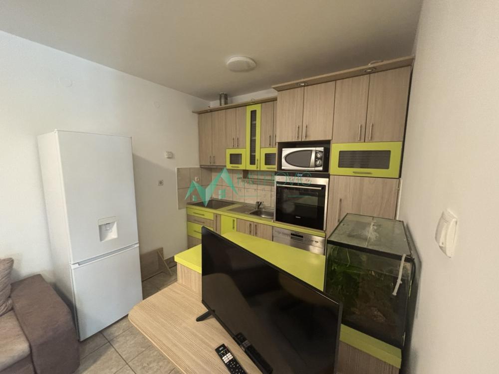 Slika 1 - Dvoiposoban stan za izdavanje, 48m2, 400€