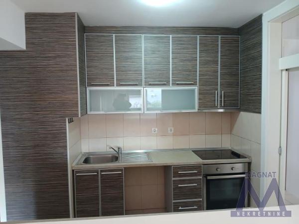 Slika 7 - Petosoban stan za izdavanje, 900€