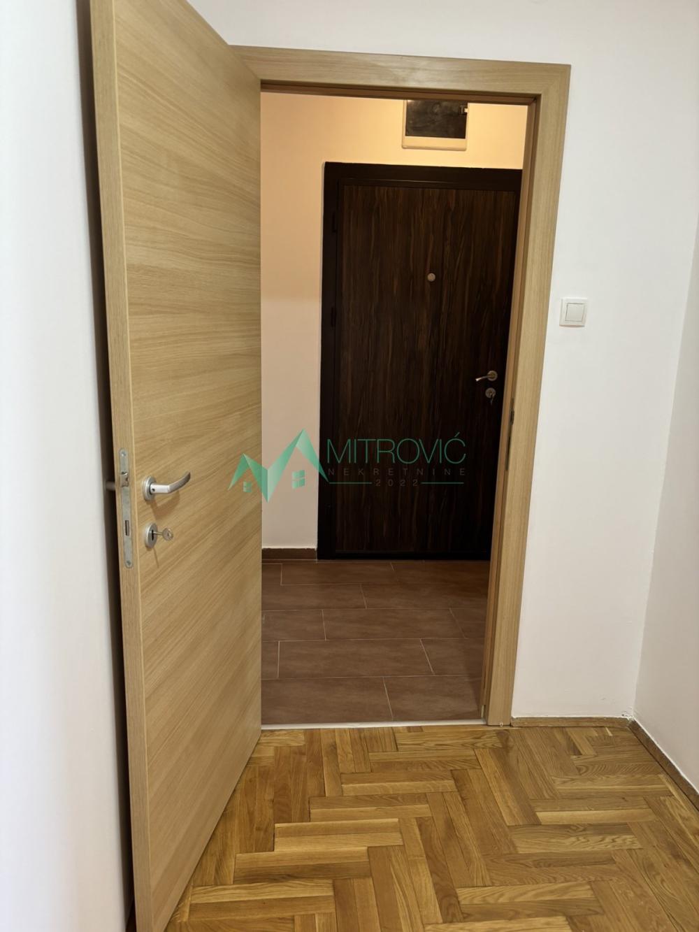 Slika 2 - Dvosoban stan za izdavanje, 52m2, 300€