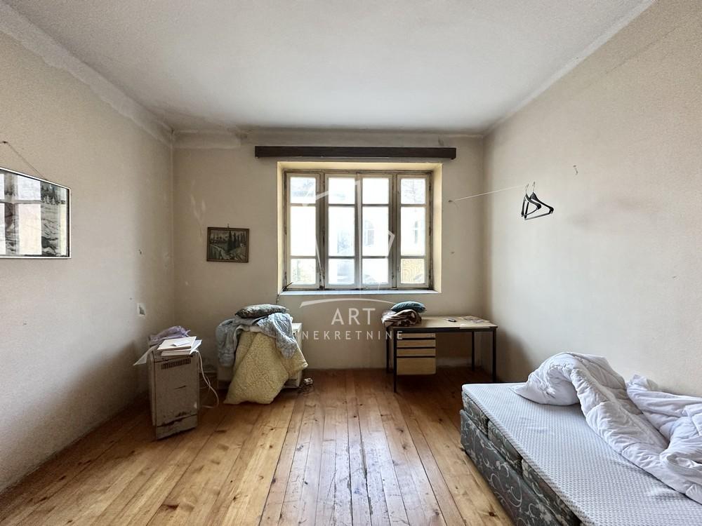 Slika 1 - Kej Oslobođenja, Trosoban stan za izdavanje, 101m2, 1.800€