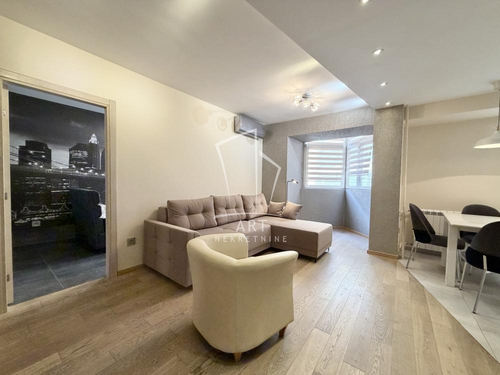 Slika 3 - Antifašističke borbe, Jednoiposoban stan za izdavanje, 41m2, 600€