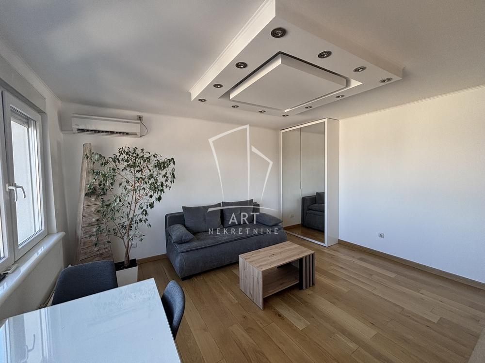 Slika 1 - Gospodar Jovanova, Jednoiposoban stan za izdavanje, 35m2, 790€