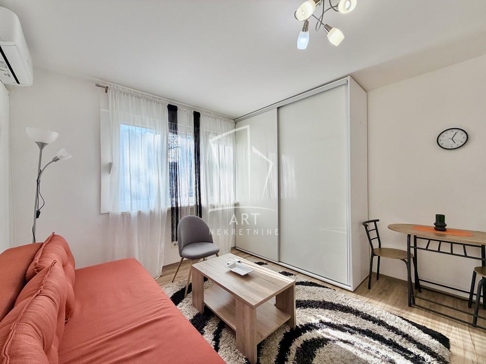 Glavna slika -Petra Lekovića,  Stan na prodaju, 22m2, 92.000€