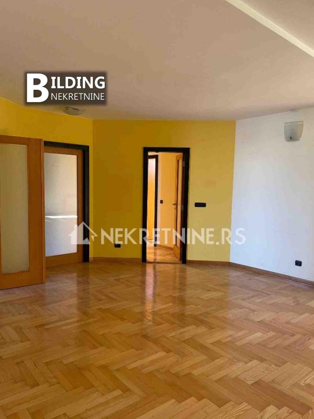 Slika 4 - Požarevačka, Petosoban stan za izdavanje, 207m2, 2.300€