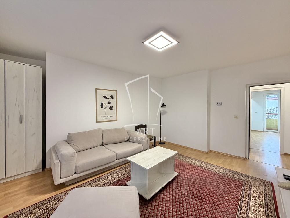 Slika 2 - Bulevar Kralja Aleksandra, Dvosoban stan za izdavanje, 54m2, 650€