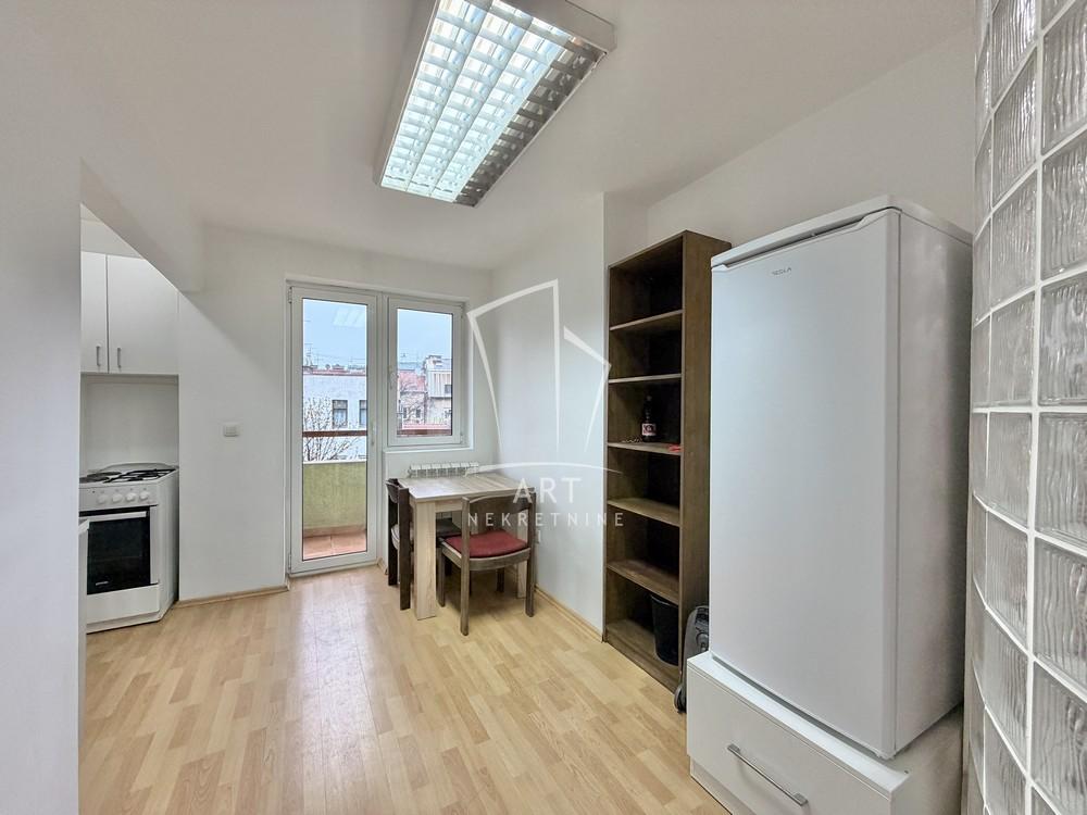 Slika 4 - Bulevar Kralja Aleksandra, Dvosoban stan za izdavanje, 54m2, 650€