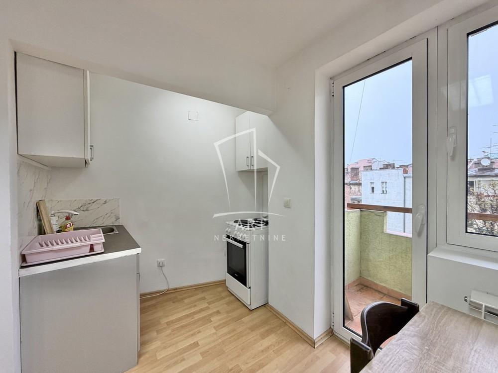 Slika 5 - Bulevar Kralja Aleksandra, Dvosoban stan za izdavanje, 54m2, 650€