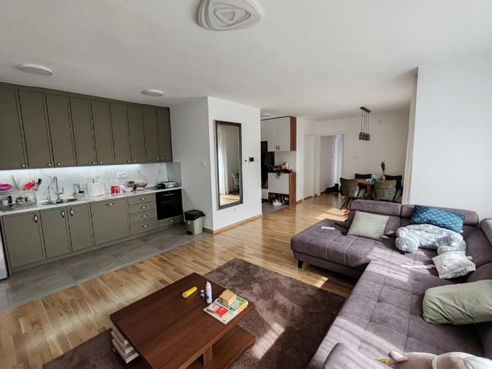 Slika 1 - Petosoban stan na prodaju, 107m2, 239.500€