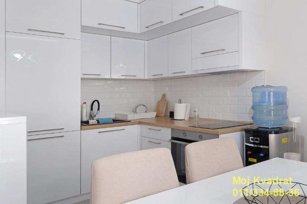 Slika 4 - Trosoban stan za izdavanje, 87m2, 1.000€