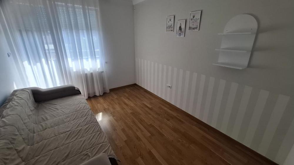 Slika 10 - Trosoban stan za izdavanje, 70m2, 700€