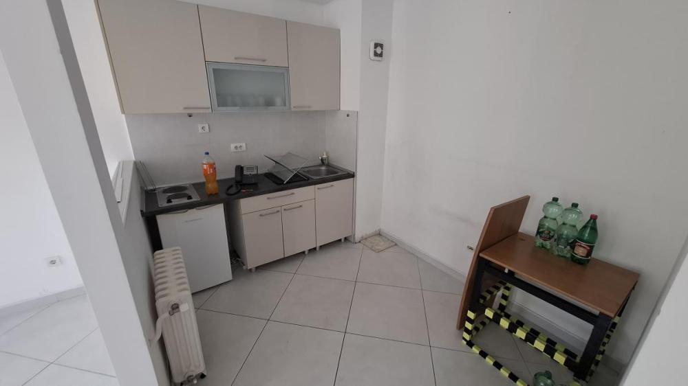 Slika 5 -  Lokal za izdavanje, 70m2, 450€