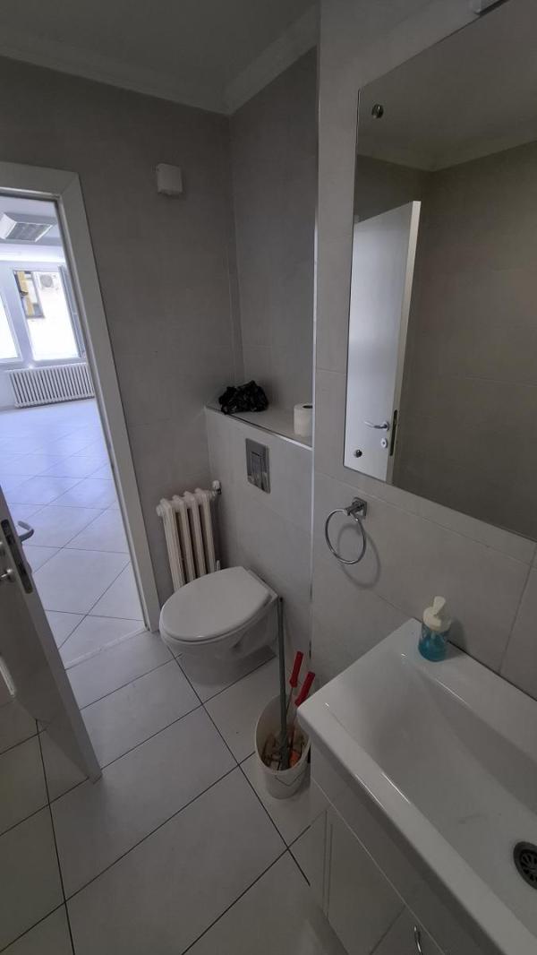 Slika 10 -  Lokal za izdavanje, 70m2, 450€