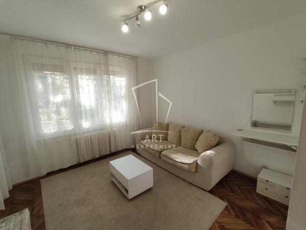 Slika 1 - Učitelja Miloša Jankovića, Troiposoban stan za izdavanje, 57m2, 700€