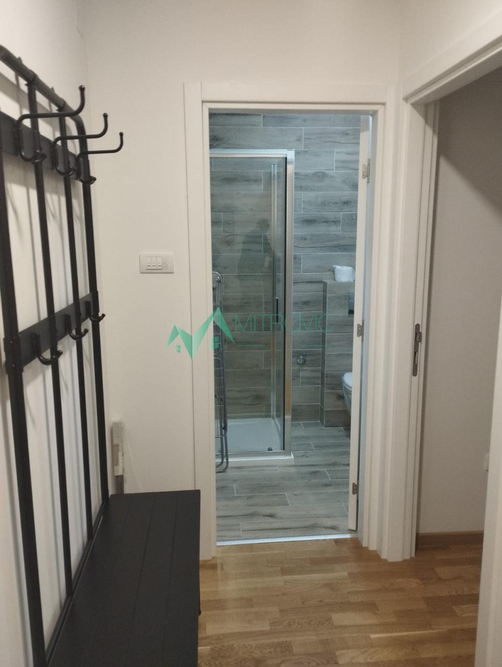 Slika 5 - Dvosoban stan za izdavanje, 35m2, 370€