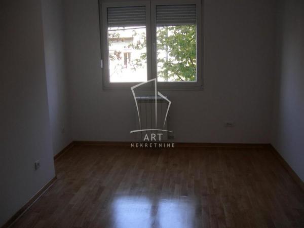 Slika 2 - Gospodara Vučića, Trosoban stan za izdavanje, 87m2, 850€