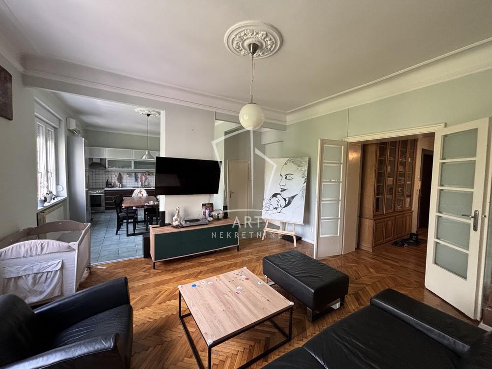 Slika 1 - Kralja Petra, Troiposoban stan za izdavanje, 103m2, 1.900€