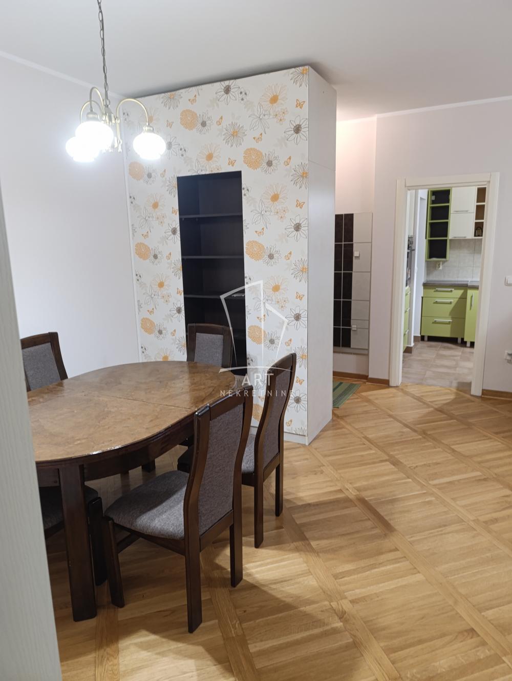 Slika 4 - Šumatovačka, Četvorosoban stan za izdavanje, 85m2, 900€