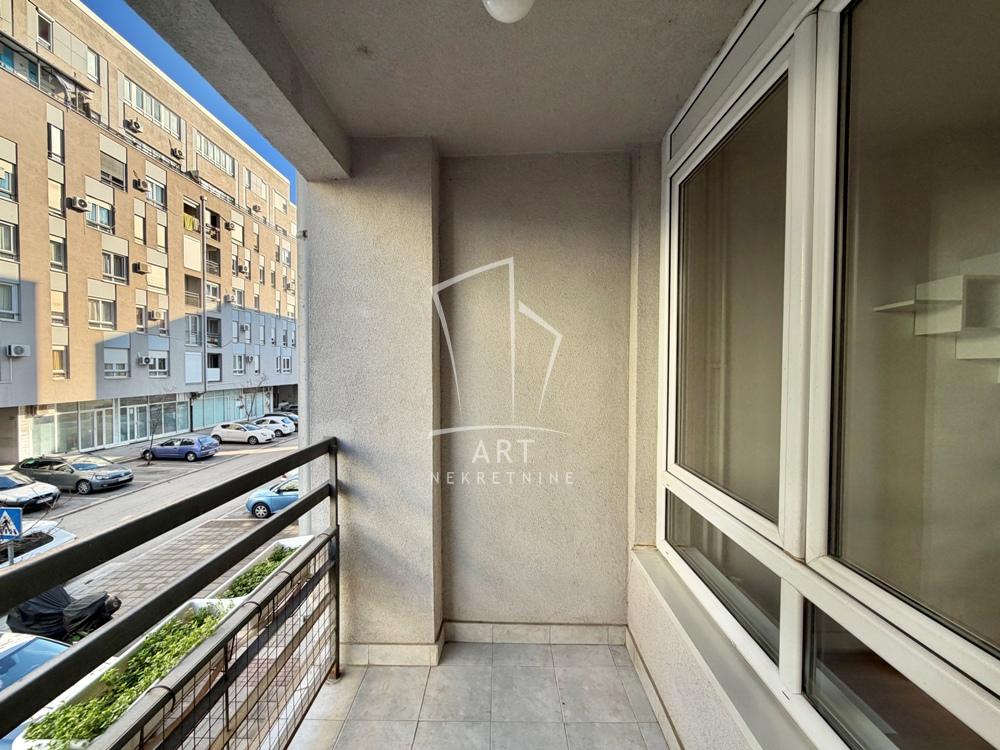 Slika 10 - Mileve Marić Ajnštajn, Jednoiposoban stan na prodaju, 53m2, 170.000€