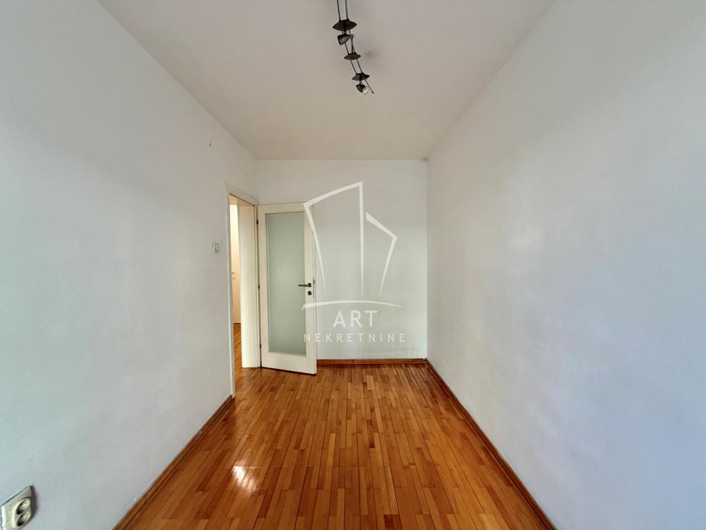 Slika 7 - Mileve Marić Ajnštajn, Jednoiposoban stan na prodaju, 53m2, 170.000€