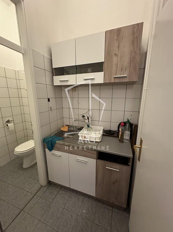 Slika 6 - Tome Maksimovića,  Lokal za izdavanje, 43m2, 490€