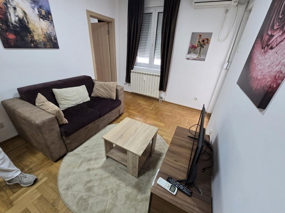 Glavna slika -Marka Oreškovića, Dvosoban stan za izdavanje, 40m2, 500€