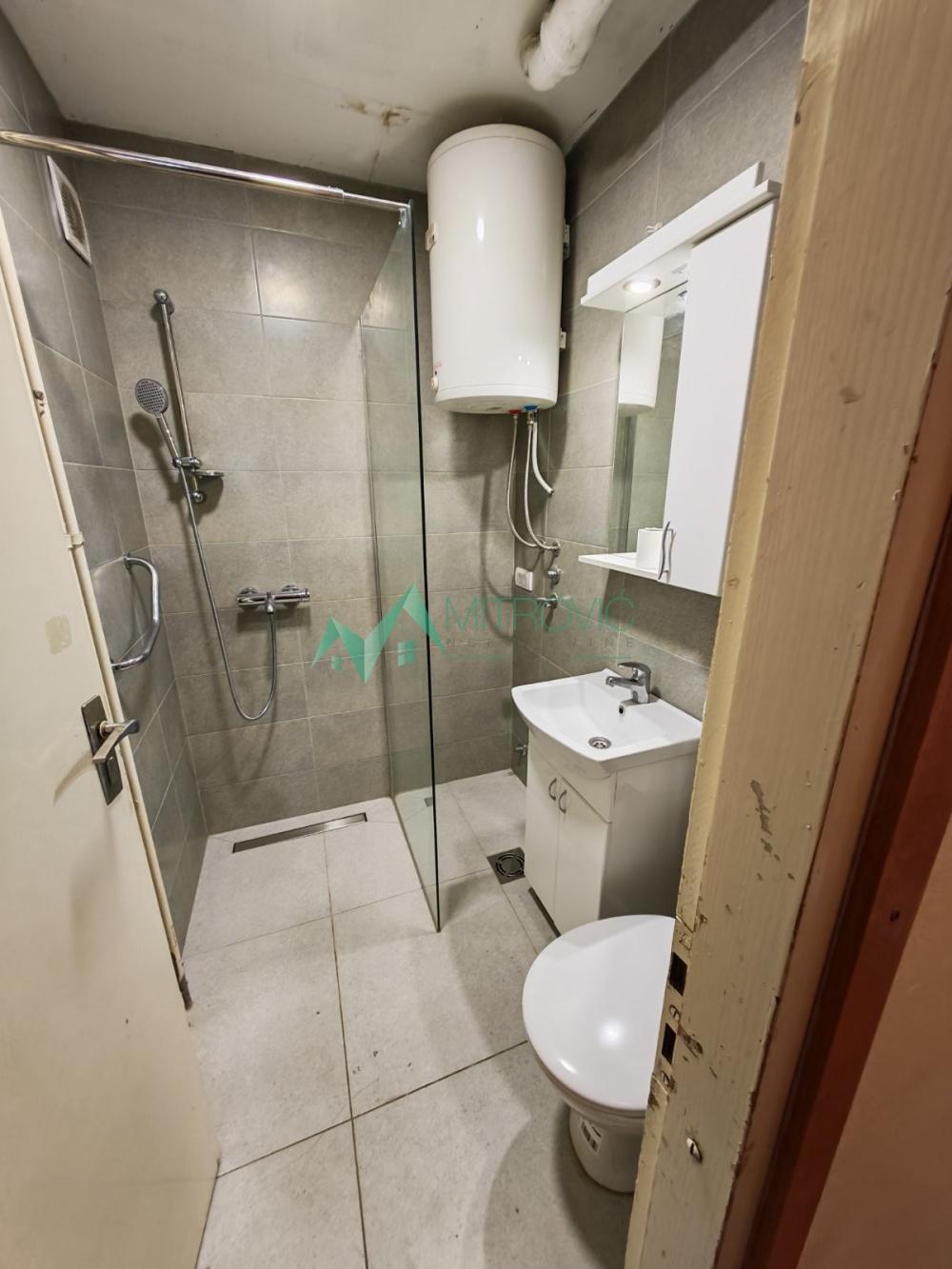 Slika 2 - Dvoiposoban stan na prodaju, 75m2, 193.125€