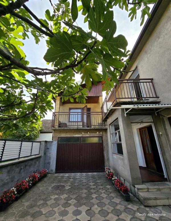 Glavna slika -Žarka Zrenjanina,  Kuća na prodaju, 92m2, 130.000€