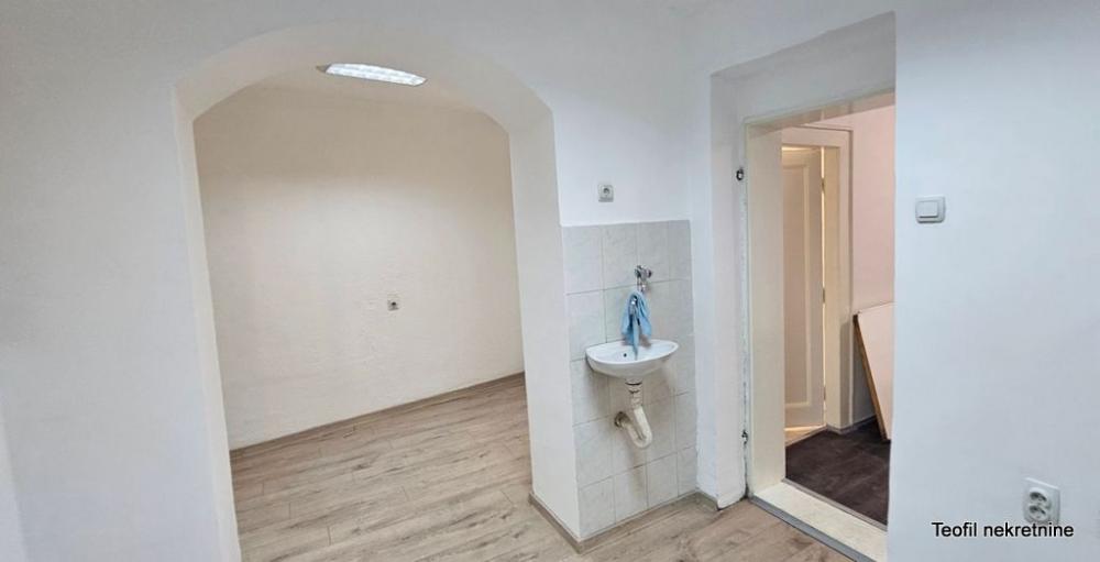 Slika 9 - Krunska, Trosoban stan na prodaju, 60m2, 180.000€