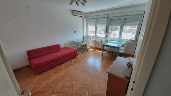 Slika 4 - Radoslava Grujića, Jednoiposoban stan za izdavanje, 40m2, 550€