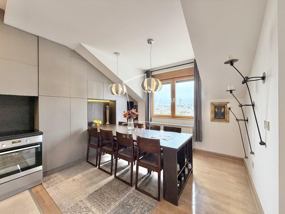 Slika 5 - Lazara Tasića, Četvorosoban stan na prodaju, 99m2, 412.000€