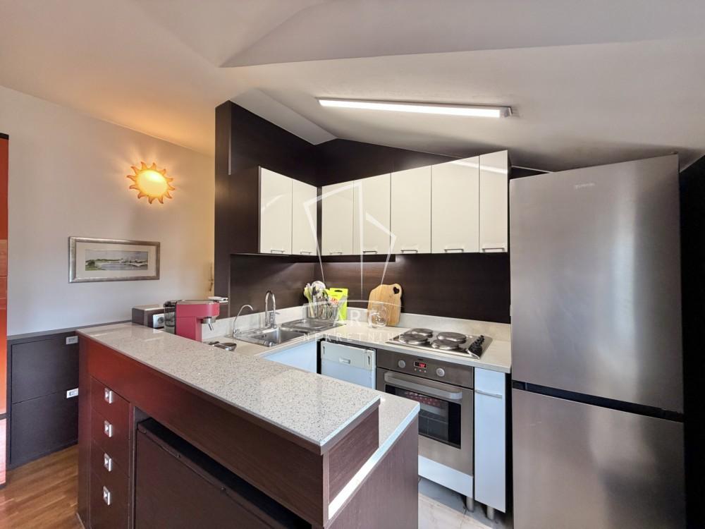 Slika 9 - Osme Crnogorske Brigade, Trosoban stan na prodaju, 50m2, 148.000€