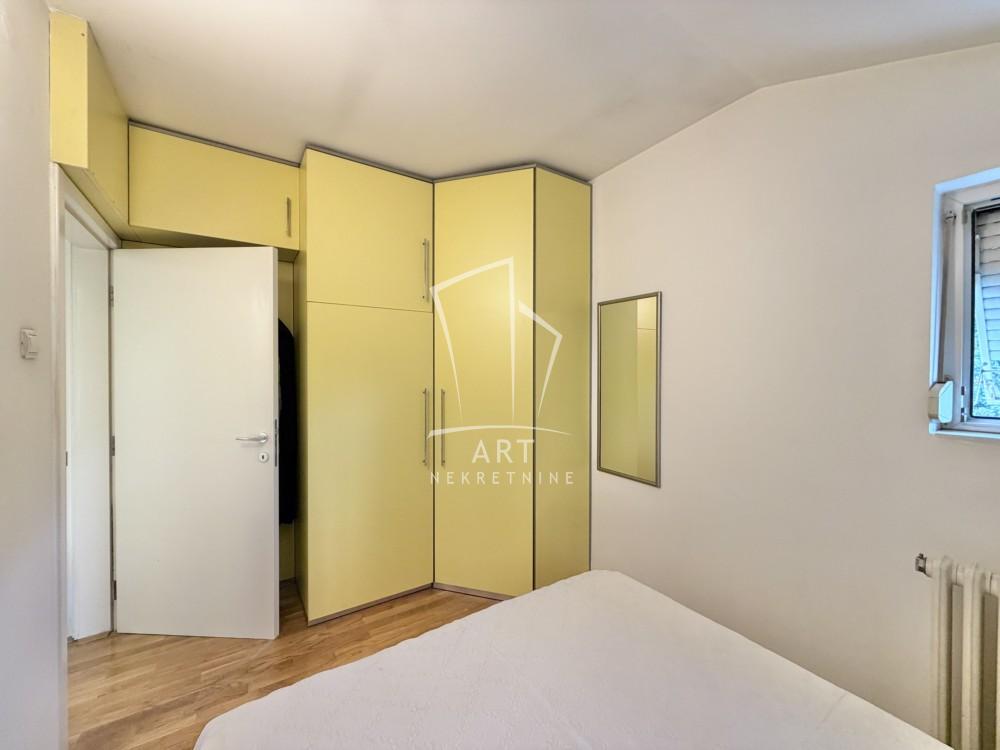 Slika 6 - Osme Crnogorske Brigade, Trosoban stan na prodaju, 50m2, 148.000€