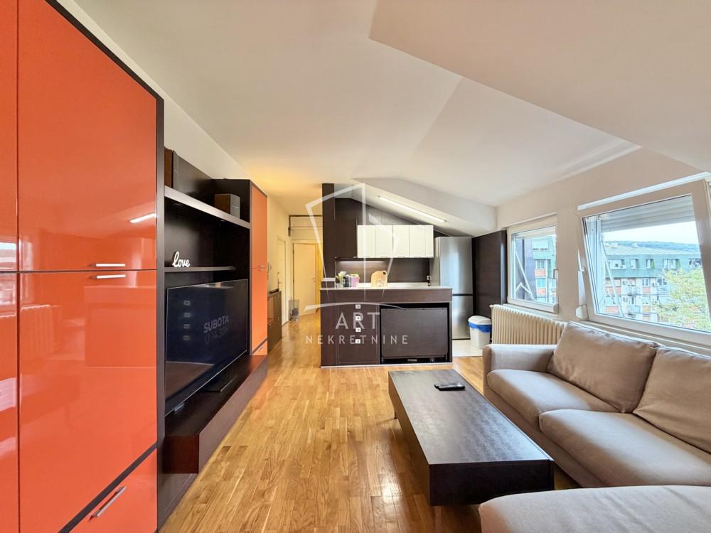 Slika 4 - Osme Crnogorske Brigade, Trosoban stan na prodaju, 50m2, 148.000€